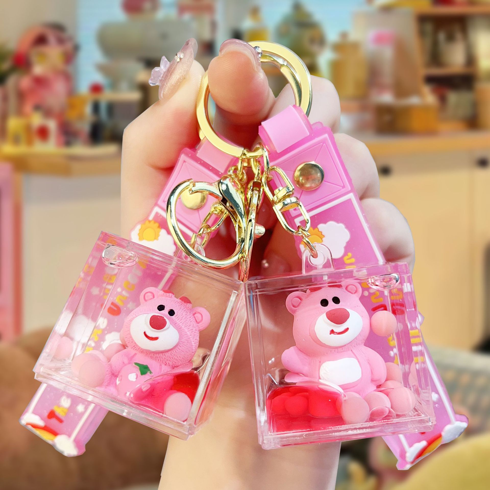卡通入油流沙方块摆件钥匙扣挂件亚克力钥匙链挂饰摆摊火爆小商品白底实物图