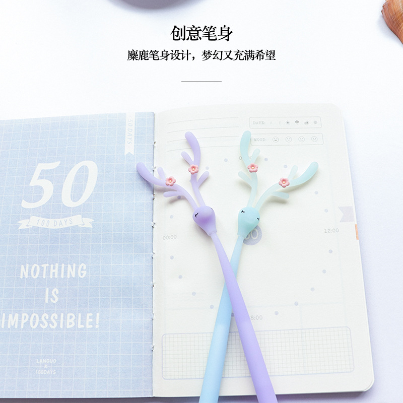 A light and fresh soft silicone deer pen barrel for children, primary and secondary school students, and teenage girls. A black pen core writing pen Specification image