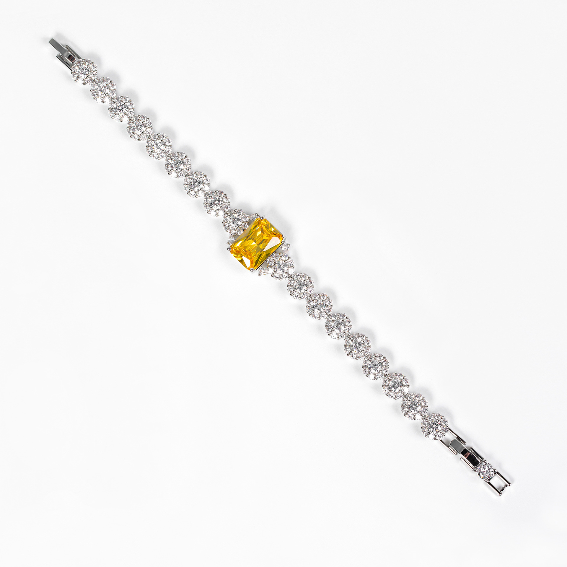 أساور أزياء أزياء أزياء غاتيشا، مجوهرات مجوهرات من طراز Lyll30592 Item Picture