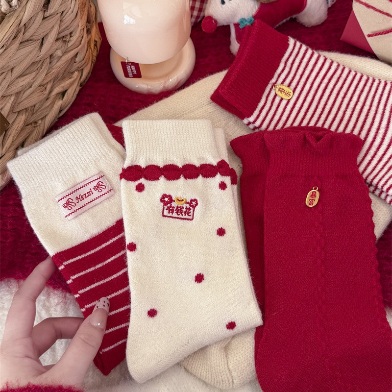 苏绣宫扇/小马钥匙扣/马年挂件/马上有钱钥匙/凤冠白底实物图