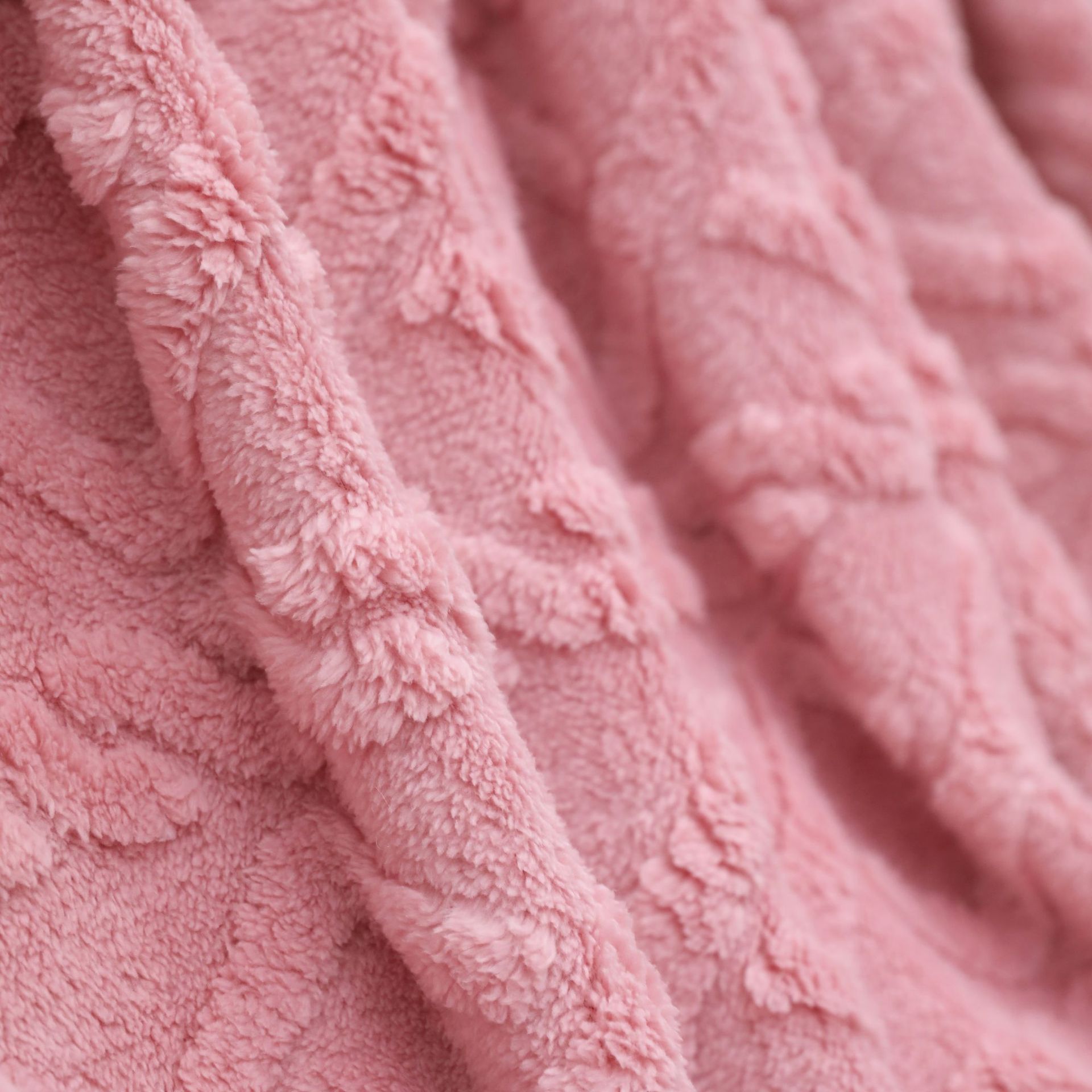 Winter Souf velvet blanket cover, thickened warm blanket, flannel sofa blanket, nap blanket, coral velvet bed sheet Specification image