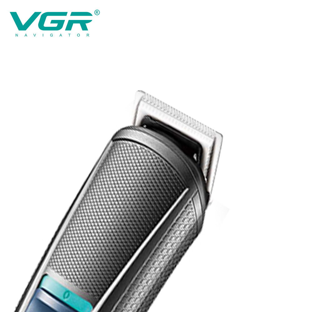 VGR108 Cross-border New Electric Shaving Nose Hair and sideburns Set, five-in-one multi-functional hair clipper Application Scenario