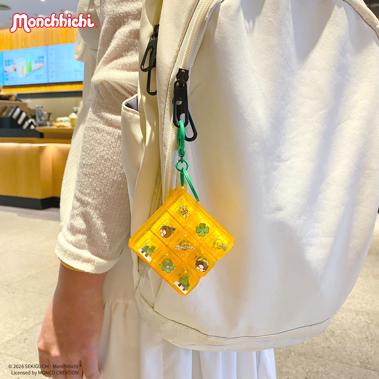 Authentic cute and fun 9-grid keyboard keychain, creative stress-relieving portable key toy, adorable schoolbag pendant for girls Application Scenario
