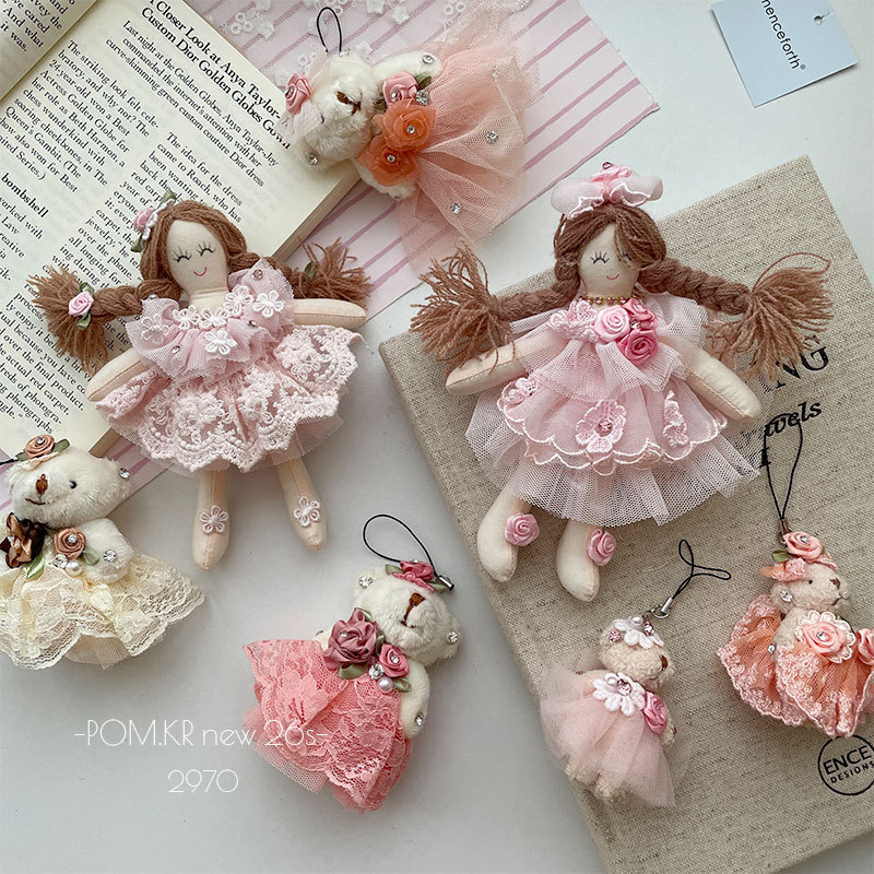 Korean ins ballet-style bear princess pendant, cute key backpack pendant for children and babies, doll dress
