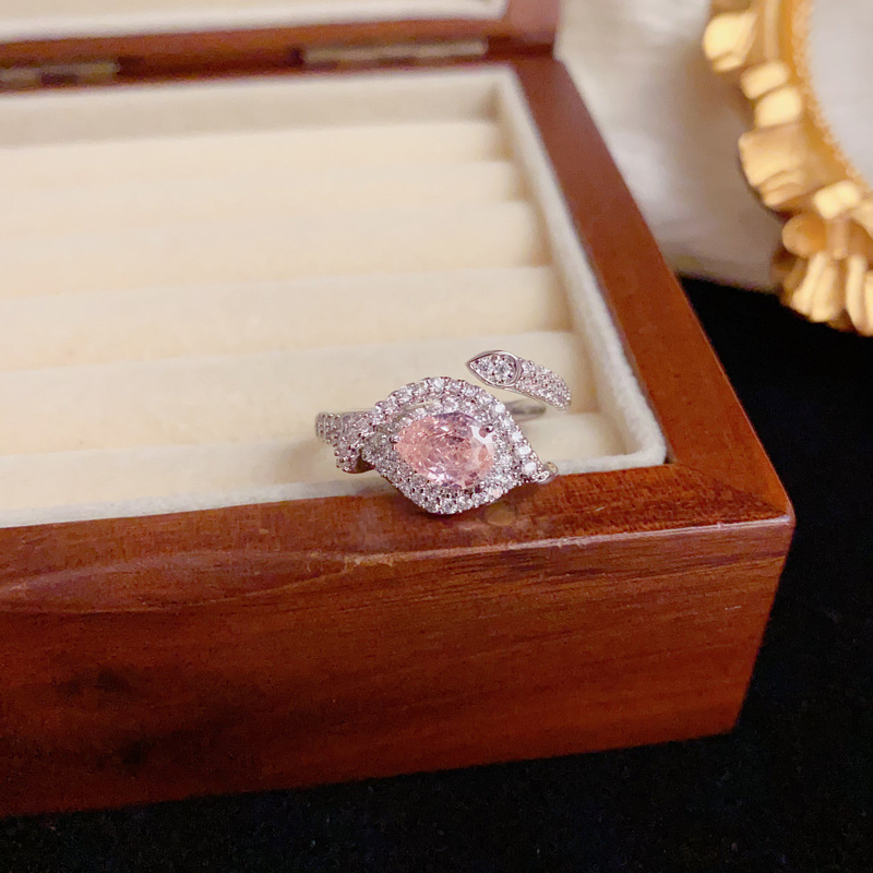 Cross-border personalized, fashionable, retro full-diamond leaf pink crystal open-mouth ring, exquisite, versatile and high-end index finger ring wholesale details Picture