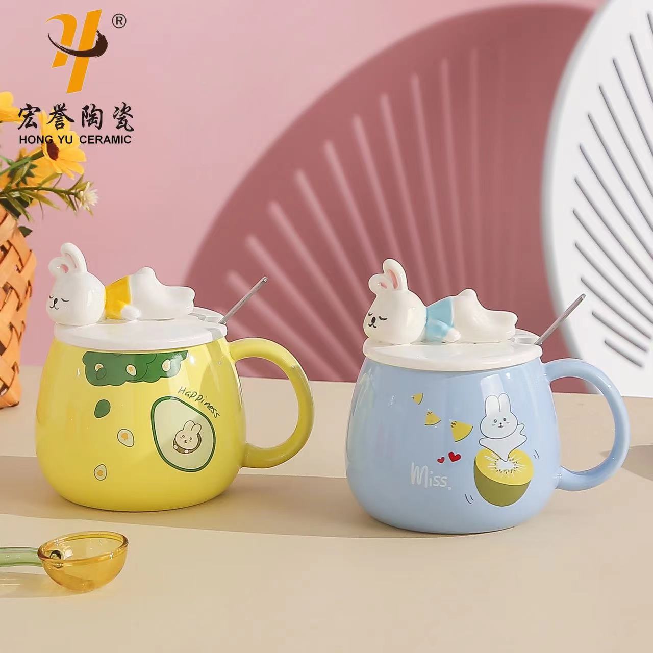 Cute rabbit cups, ceramic cups, high appearance level, couple mugs, creative embossed coffee cups with LIDS, milk cups details Picture