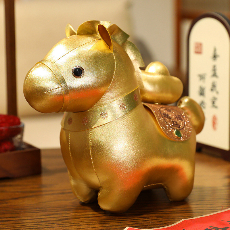 The Golden Horse Awards are coming soon. Golden Horse brings good fortune figurines, pendants, zodiac horse annual meeting mascots, plush toys, and gold Specification image