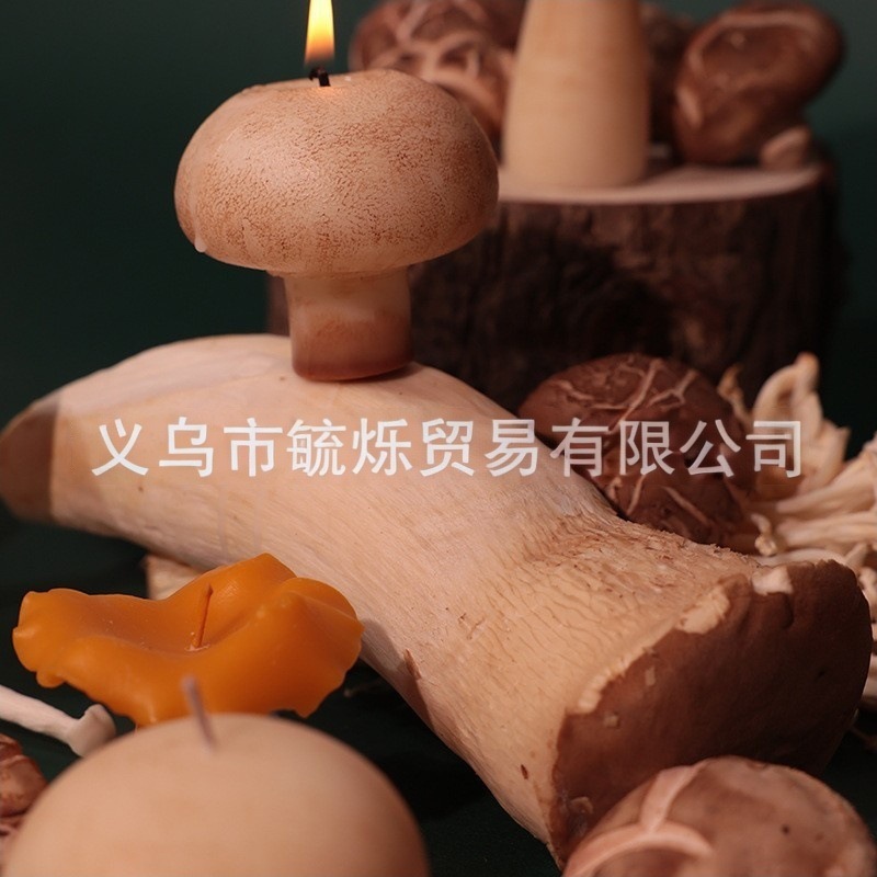 Campo viento velas perfumadas setas forma velas simulación hongos champiñones matsutake atmósfera sentido objetos objetos de foto Specification image
