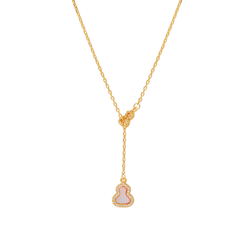 Hyacinth Natural pink mother-of-pearl Gourd pendant Necklace, women's fashionable, light luxury, elegant and high-end necklace, 2025 new style collarbone chain Item Picture