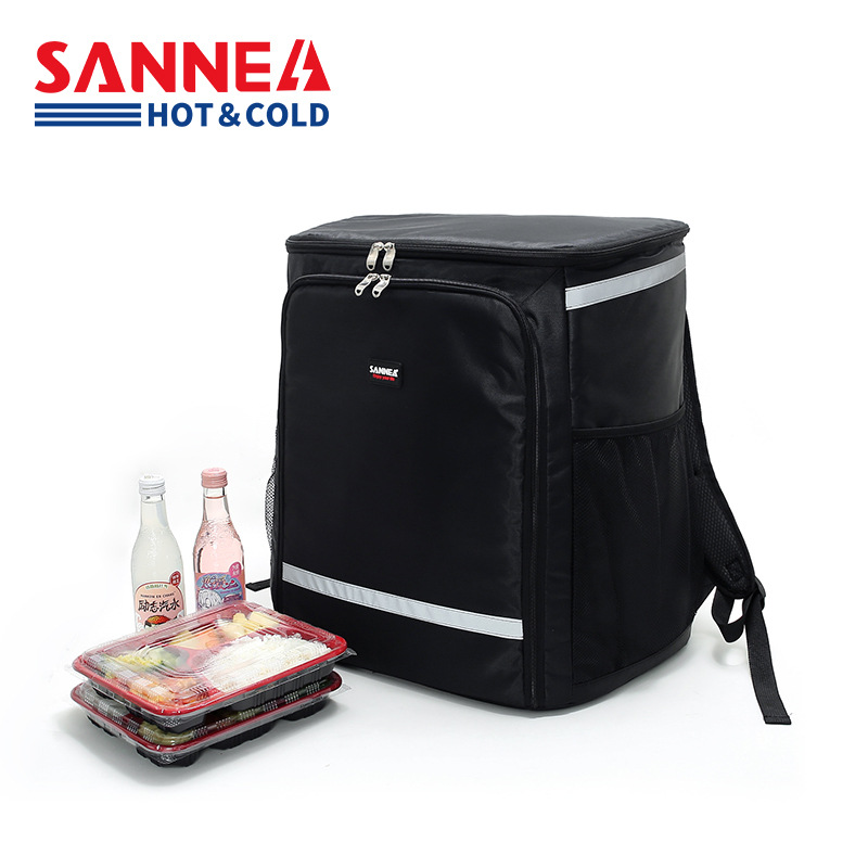 双肩背包实物图