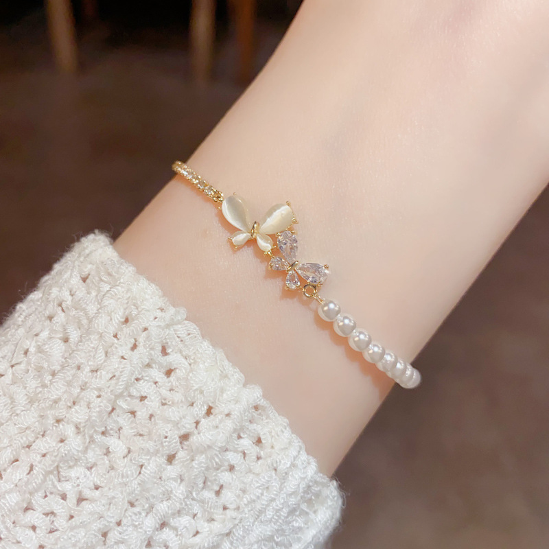 Zircon cat's eye, butterfly and pearl patchwork bracelet, new, niche, high-end, fashionable and versatile, elegant jewelry wholesale Application Scenario