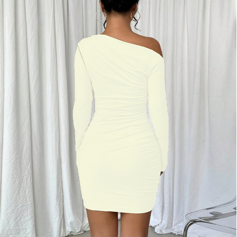 Cross-border foreign trade ins European and American solid-color fitted dress 2025 Autumn new style off-the-shoulder long-sleeved dress, body-hugging dress Application Scenario