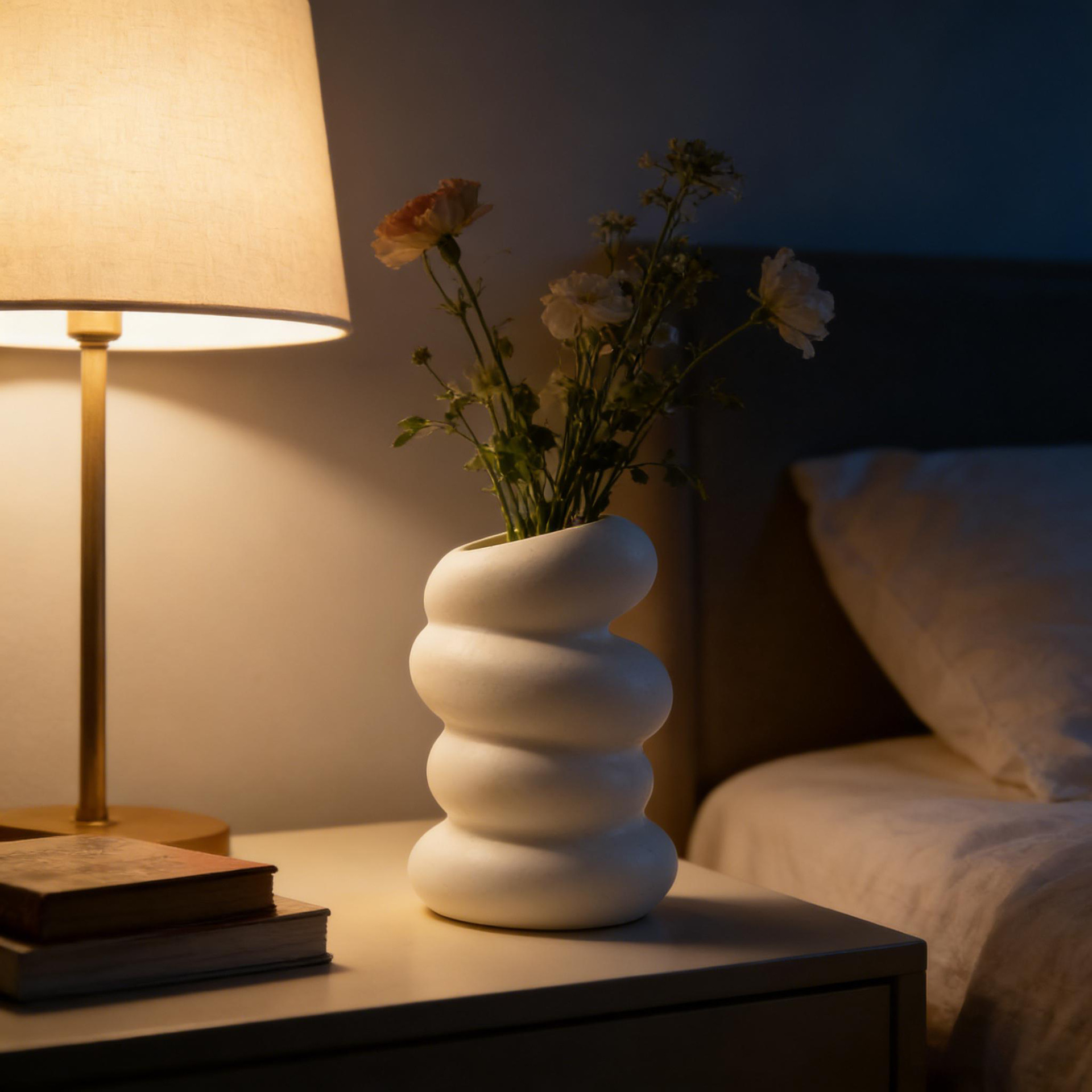 Nordic InS-style imitation ceramic plastic flower POTS, artistic and creative versatile decorative items, home entrance foyer ornaments details Picture