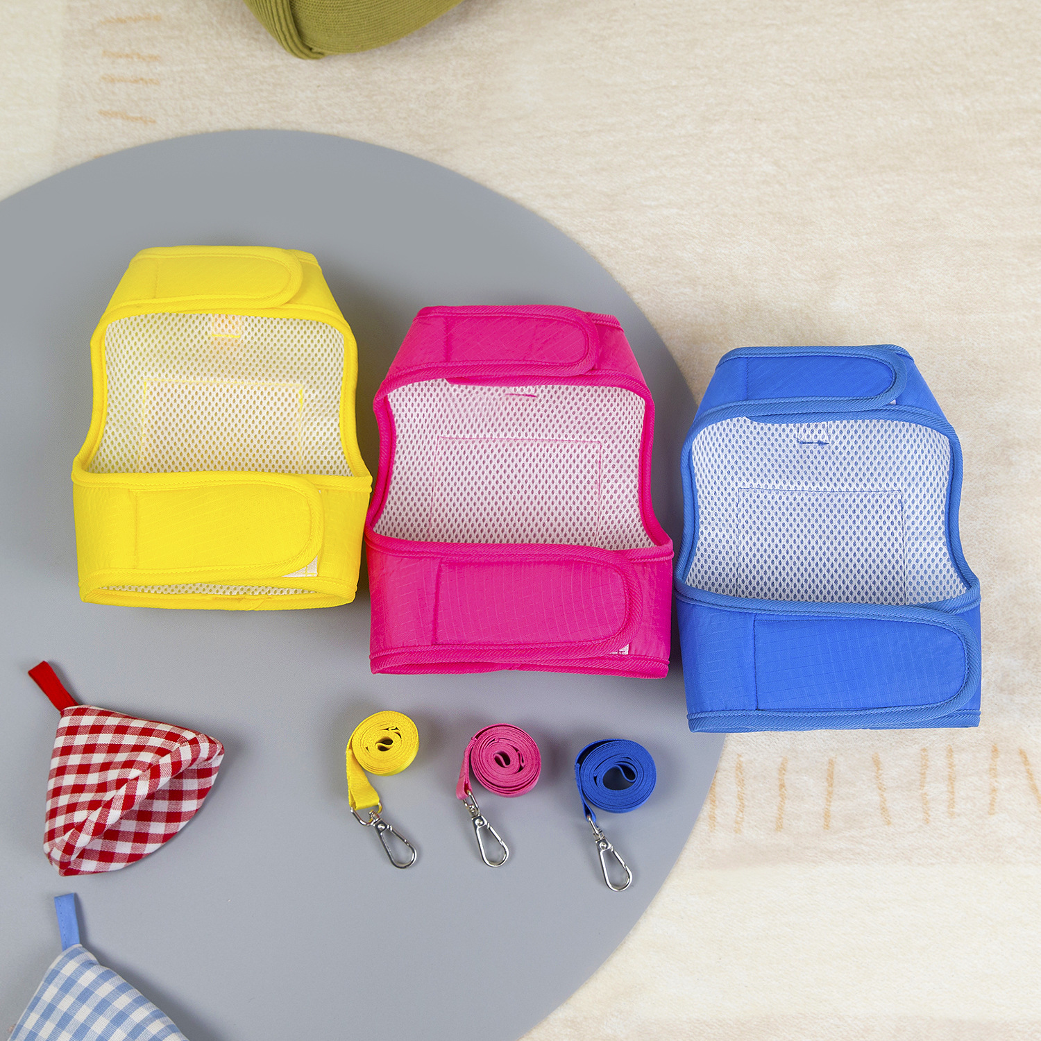 Pet clothing, dog chest and back, leash vest, teddy cat clothes, pet clothing, three-dimensional chest and back wrapping details Picture