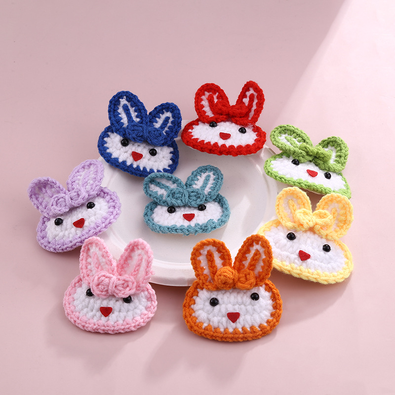 Hilo tejido a mano pequeño conejo dibujos animados horquillas para el pelo niños adornos para el pelo niña pequeña frescura broche de pelo clip details Picture