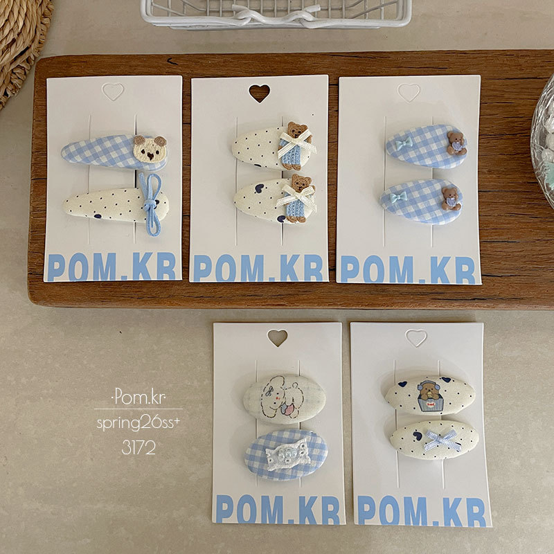 New Korean-style cartoon bear fabric hair clips for children, cute side-cut bangs clips, baby bye-bye clips Specification image