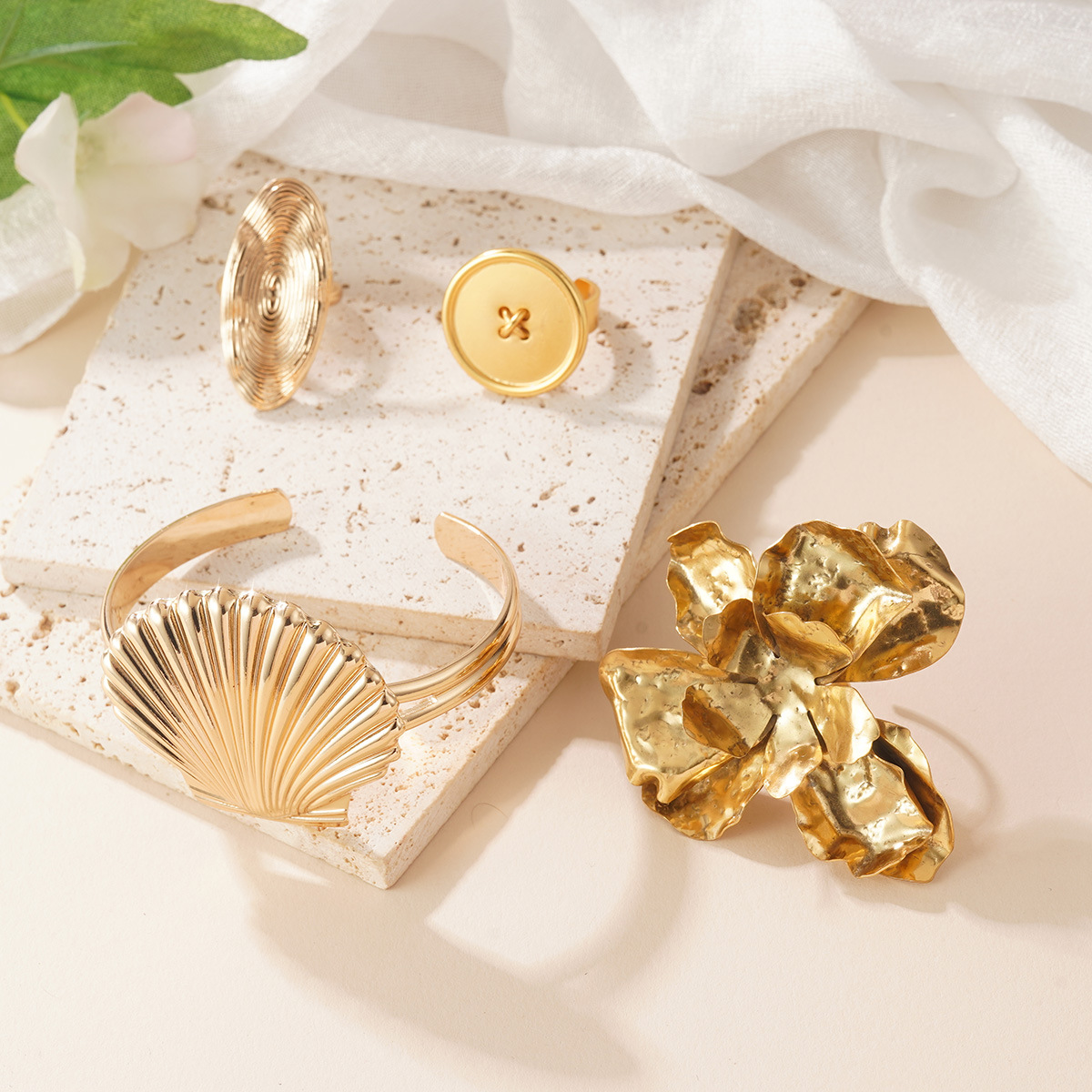 欧美个性夸张花朵戒指贝壳时尚高级ins跨境百搭时尚个性开口戒指