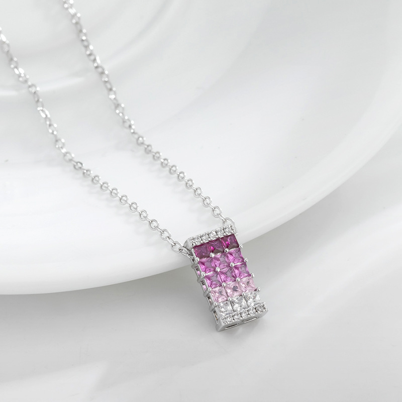 柏伶饰品新款彩色锆石项链女百搭高碳钻吊坠冰花切锁骨链方糖配饰细节图