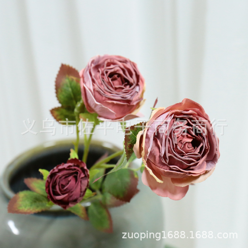 3头烤边玫瑰仿真花家居客厅装饰绢花玫瑰花拍摄道具花橱窗花批发白底实物图