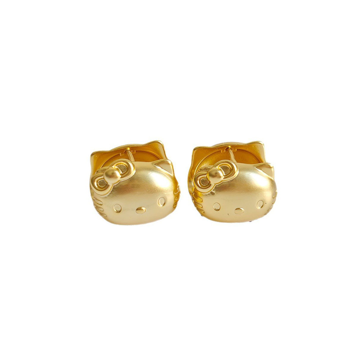 Korean-style simple matte three-dimensional Kitty cat ear buckles, exquisite, sweet and cute, girlish, niche and versatile earrings Item Picture
