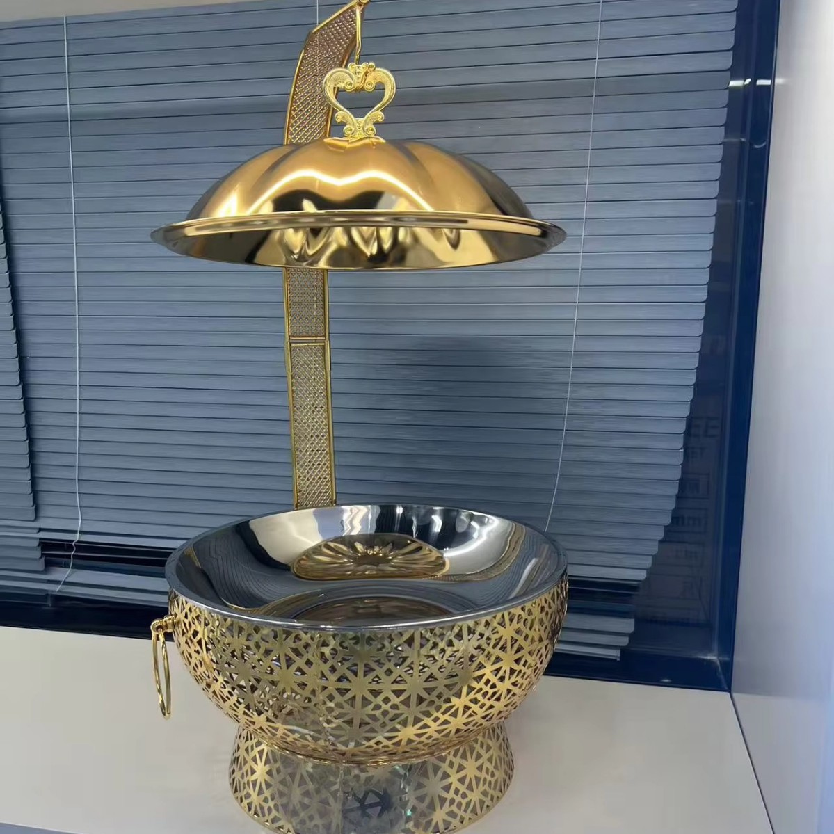 Hot-selling Golden Round food heaters, luxury wedding party supplies, hotel and restaurant stainless steel hot pot buffet sets Specification drawing