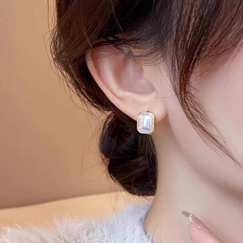 法式方糖珍珠耳扣简约复古时尚耳环轻奢高级感气质百搭耳饰女耳夹产品图