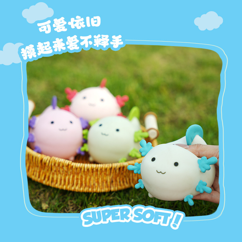 【 Customized 】 Cute Salamander Squeeze Fun Stress-relieving toys, stress-relieving toys, soft silicone rubber venting dolls Application Scenario