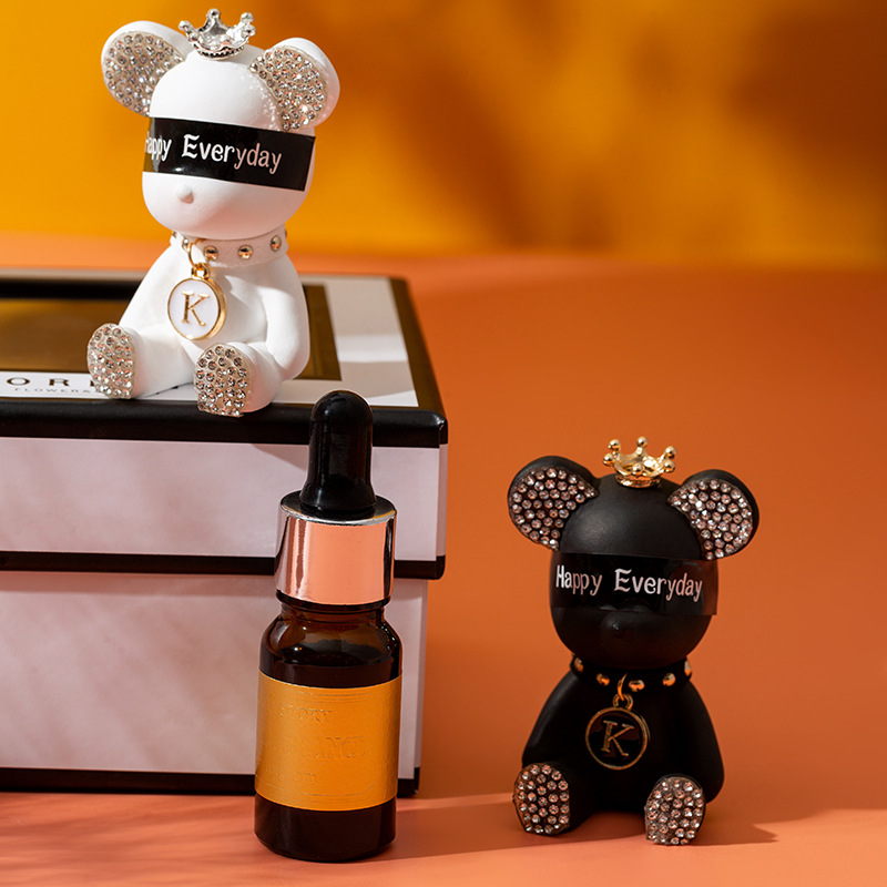 香薰香水摆件扩香石空调出风口车载ins车载香水可爱汽车暴力熊