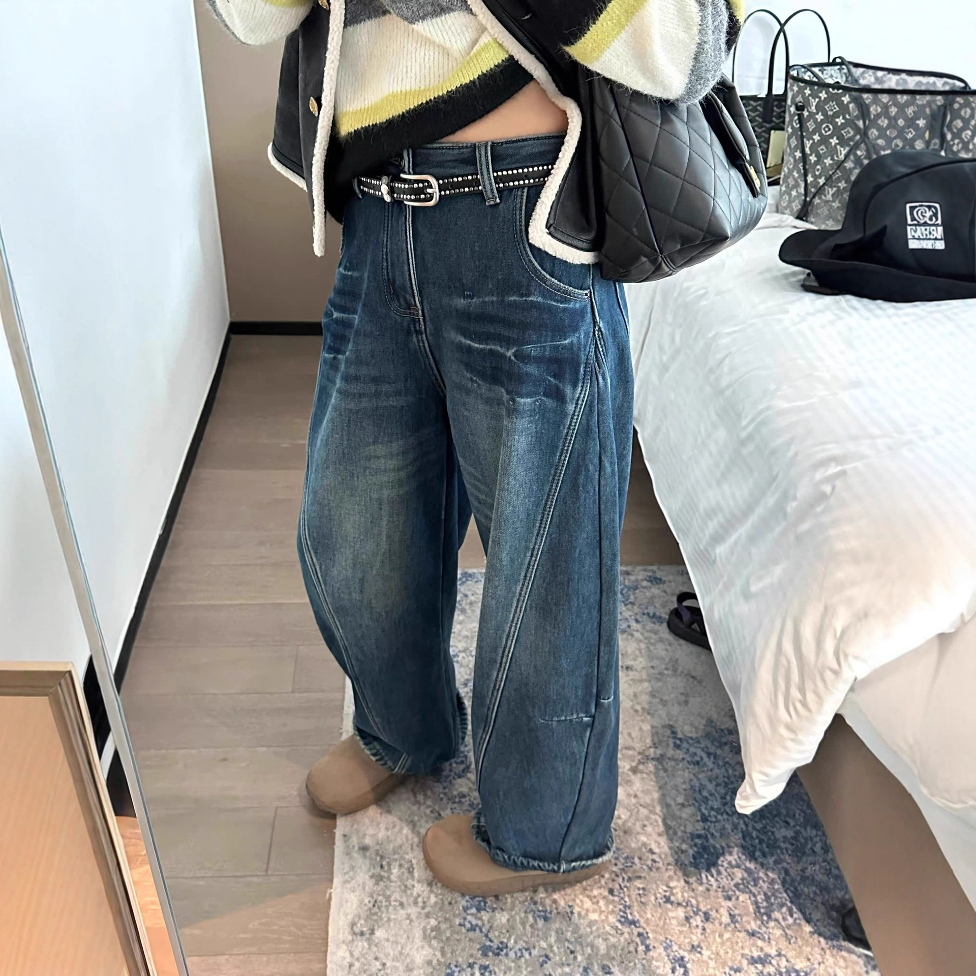 261118-162流浪牛仔裤/加绒结构水洗猫须弯刀裤女