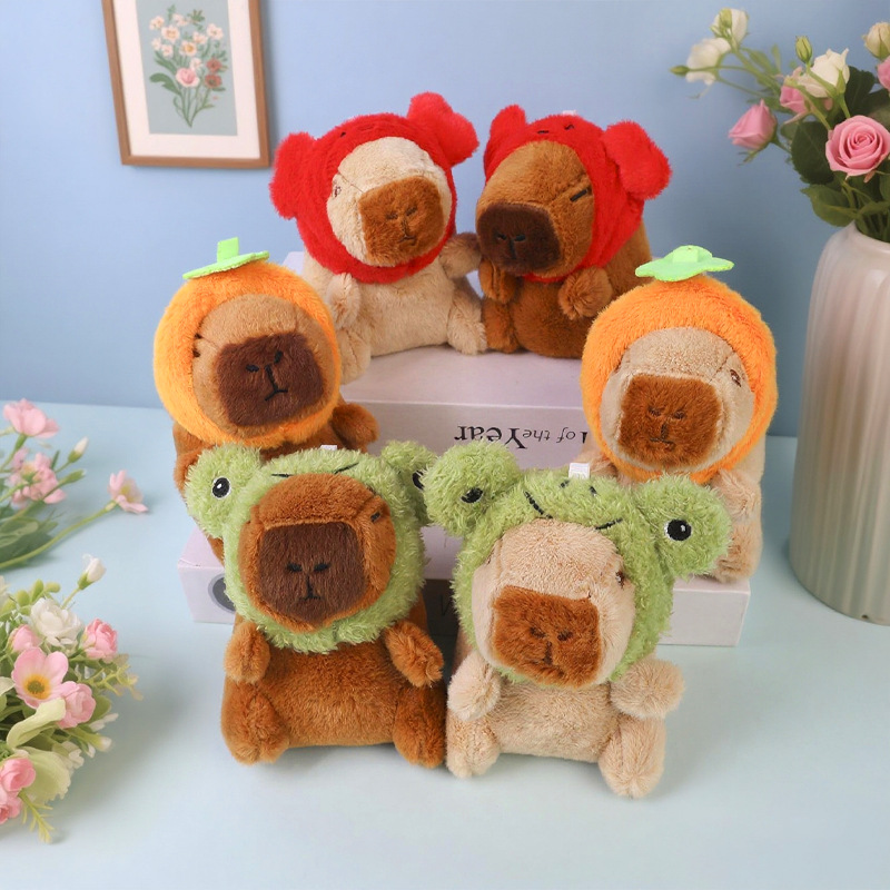 Cute Kapibala dolls, plush keychains, water guinea pig backpacks, pendants and ornaments, doll figurines, night market stalls Application Scenario