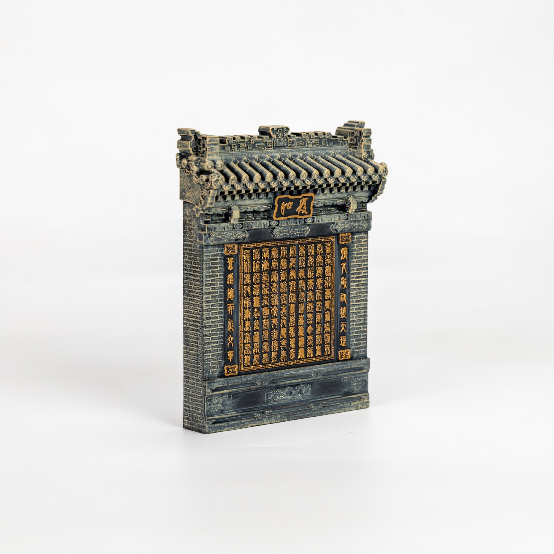 Qiao Family Courtyard's "Fu" character wall refrigerator is decorated with brick carvings of "Fu" characters, symbolizing the welcome of good fortune and auspiciousness. In stock and available for one-piece delivery Application Scenario