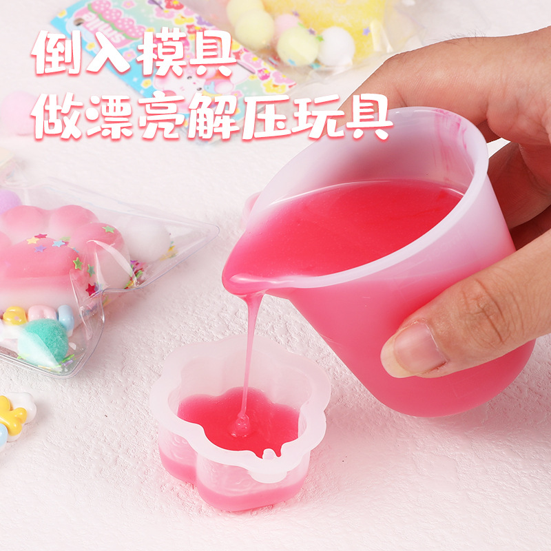 Homemade cat paw kneading fun diy material kit, jelly silicone set, children's handcrafted stress-relieving toys for girls Application Scenario