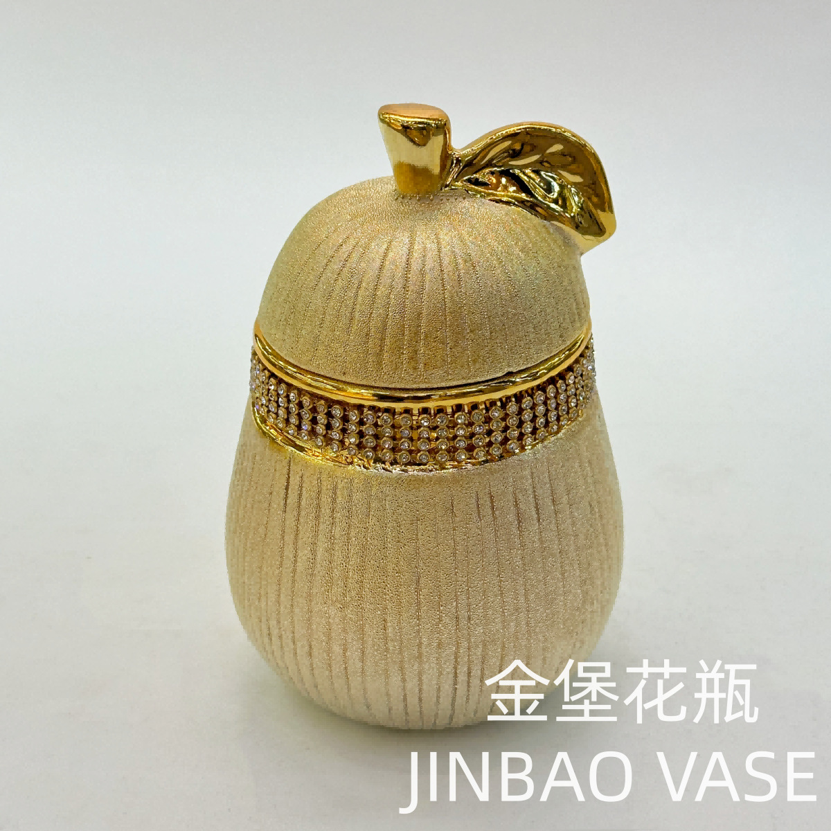 Modern, simple and light luxury electroplated ceramic storage tank, snack and dried fruit storage box, creative golden decorative piece Specification image