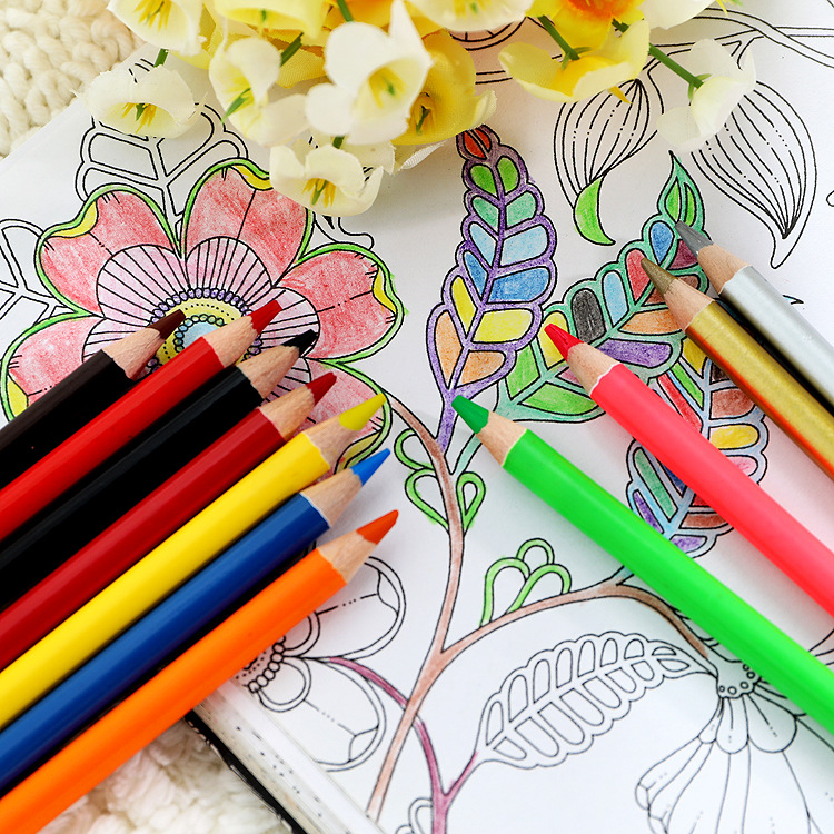 Wooden pencils, round rods, colored pencils, paint rods, doodle pens, 7-inch wooden colored pencils, can print logos Application Scenario