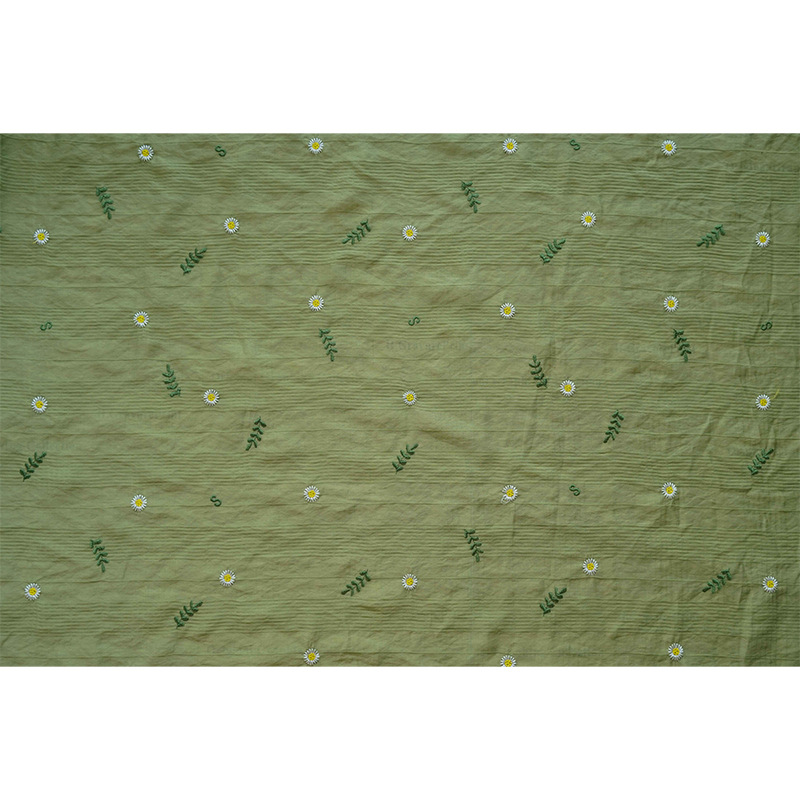 Fresh and soft shirt, spring and summer embroidered dress fabric, small Daisy character mother skin small halter decorative fabric Item Picture