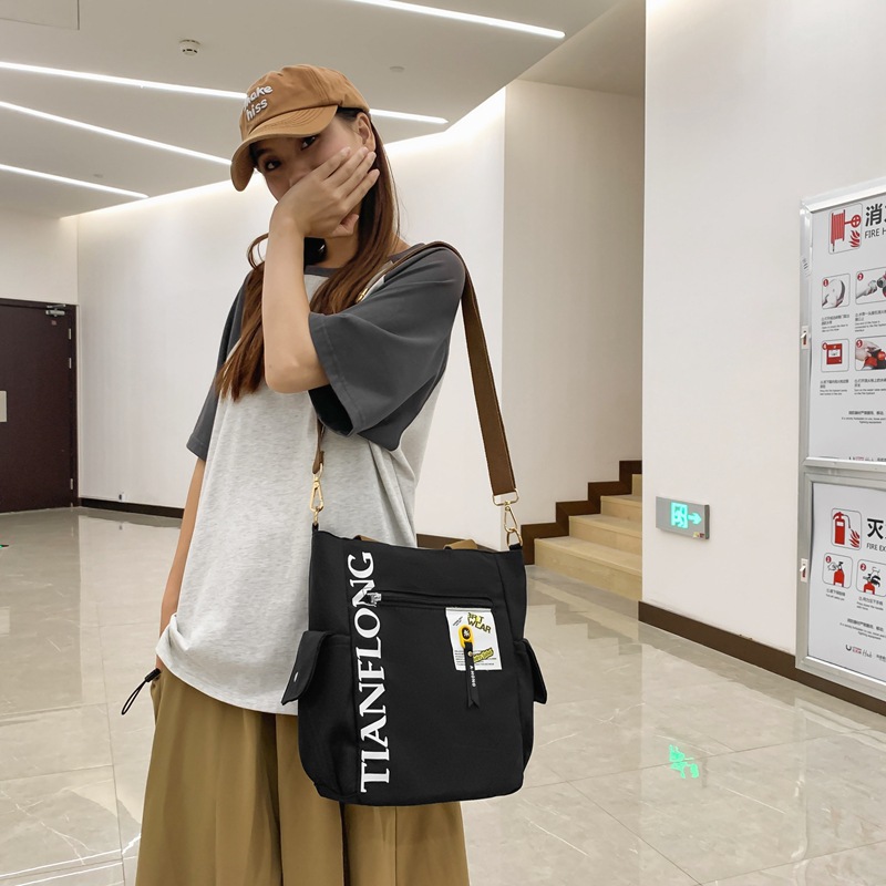 Nuevo estilo japonés bolsa de gran capacidad casual versátil mujer bolsa de hombro único estudiante clase viaje bandolera crossbody