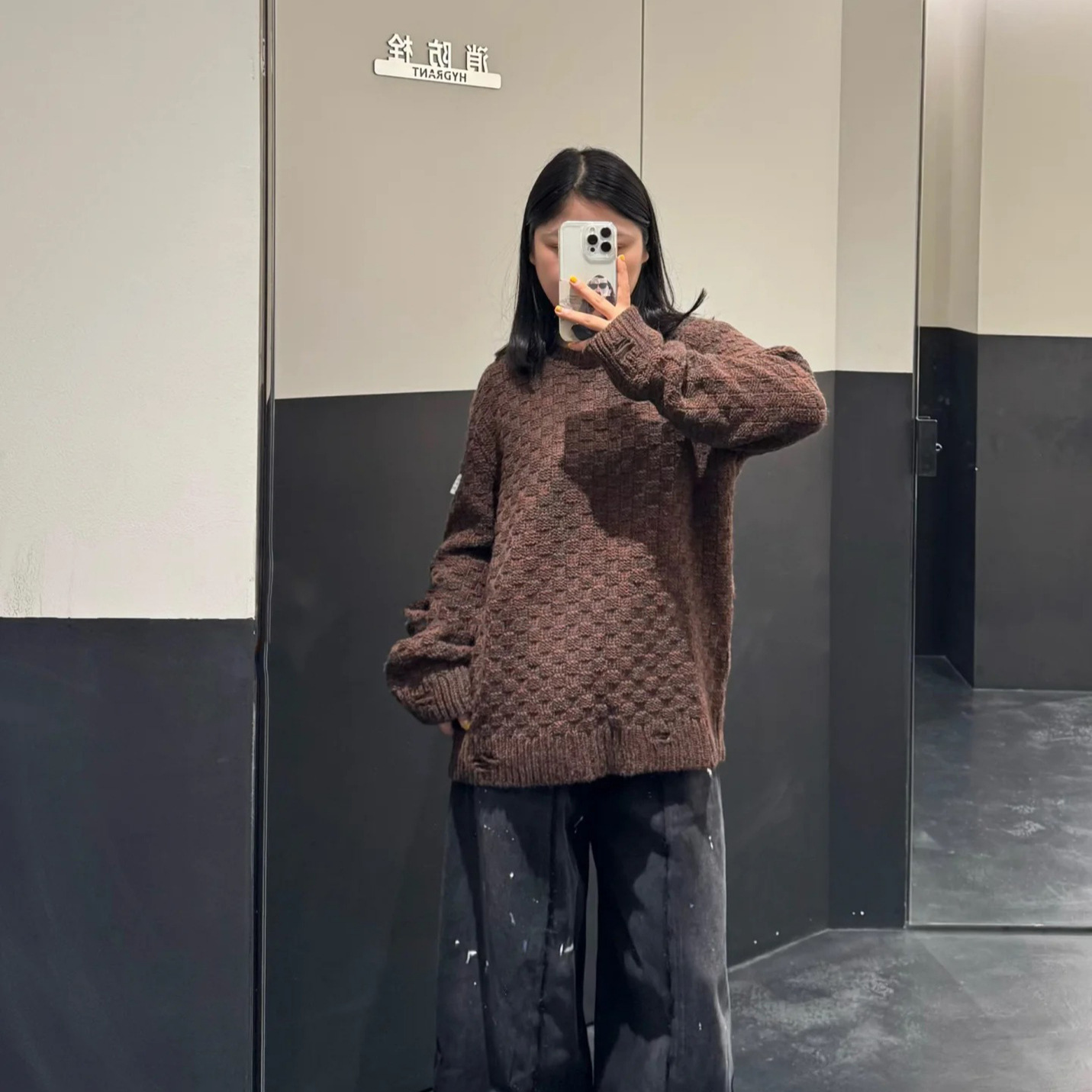 Maillard classic coarse-knit blended yarn round-neck pullover knitted sweater for women with a niche design in the 2025 autumn/winter collection Application Scenario