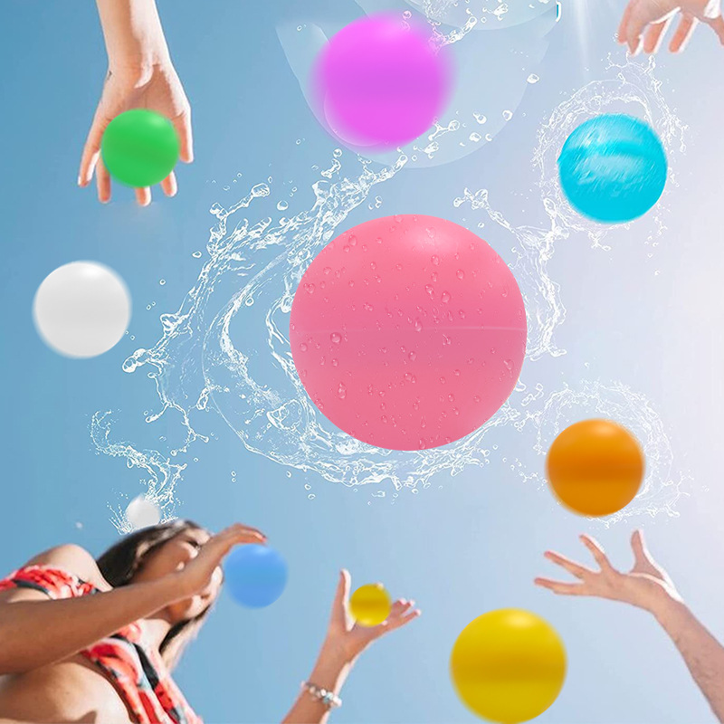 Amazon's best-selling outdoor water balls for children to play in summer, reusable on the beach for water fights, and silicone water balls for spraying water Application Scenario