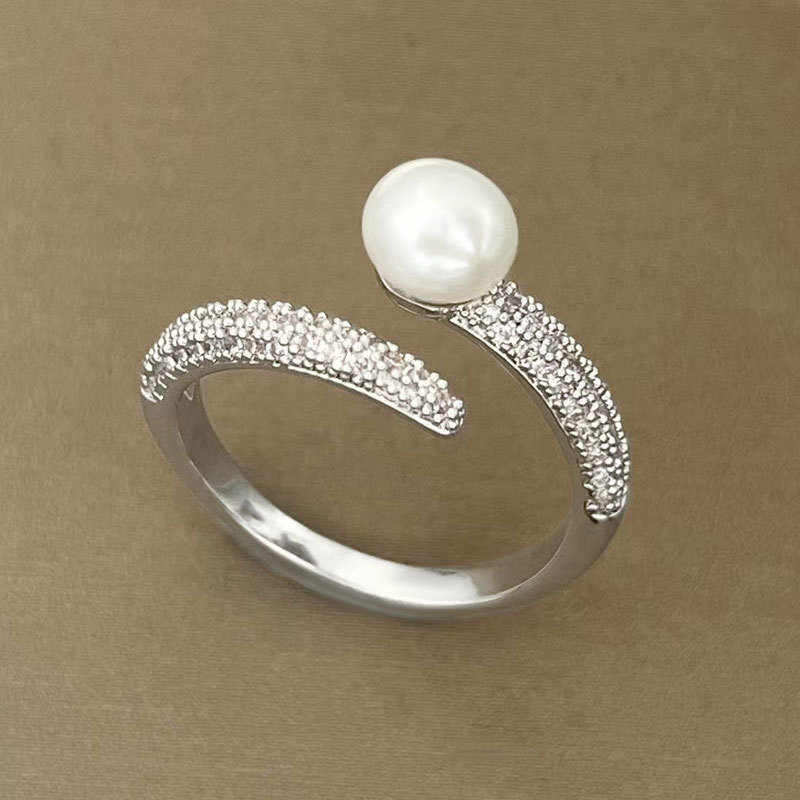 Fashionable and simple freshwater pearl open ring, copper alloy slightly inlaid zirconium light luxury adjustable index finger ring, exquisite ring Application Scenario