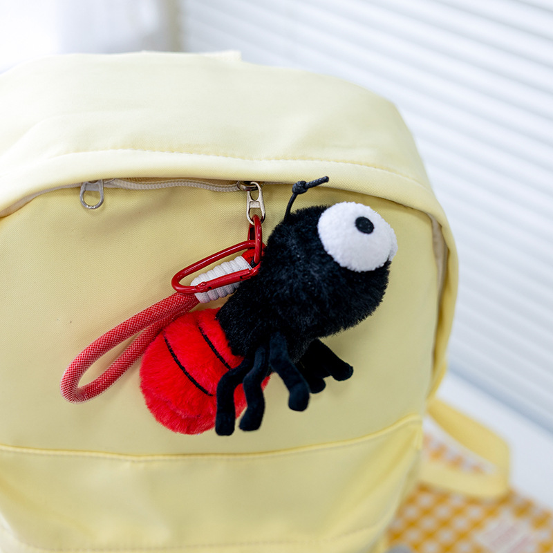 Insect plush hanging figurines, funny and fun, mosquitoes, flies, moths, mantises, realistic animals, in stock, trendy toys, wholesale details Picture