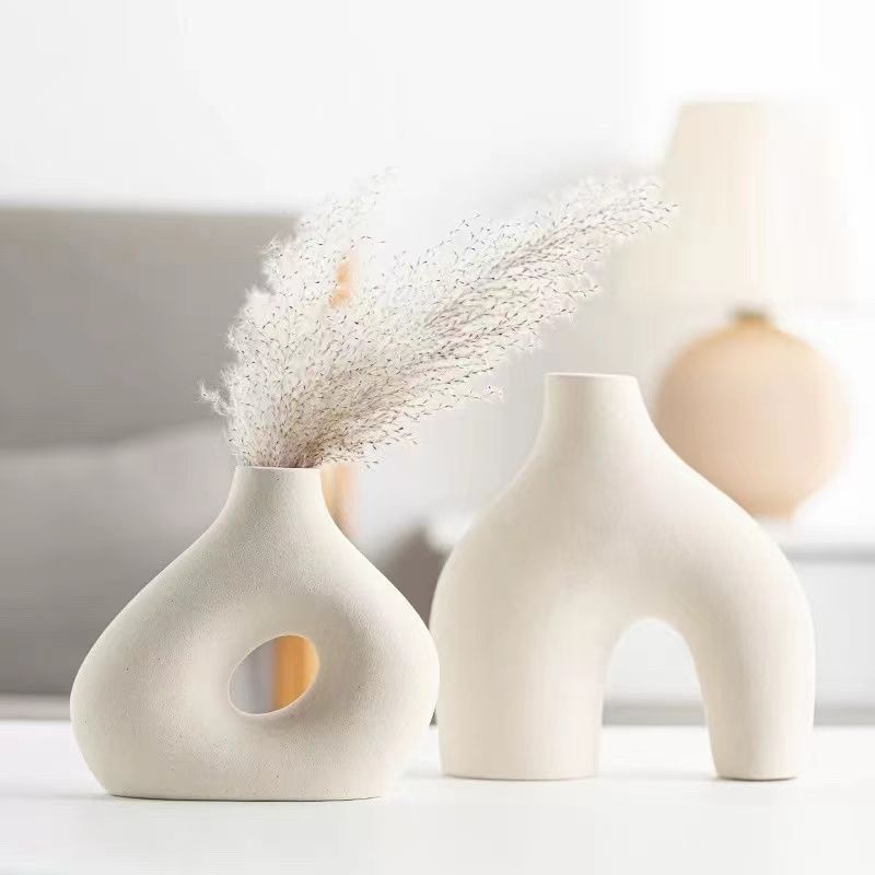 北欧风陶瓷花瓶插花摆件高级感小众客厅玄关家居装饰花瓶陶瓷花器