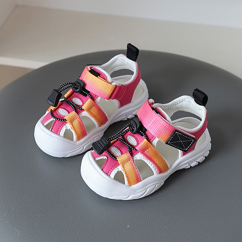 New summer 2025 children's canyoning shoes: Girls' headband sports sandals, Korean-style boys' camouflage anti-slip beach shoes Specification image