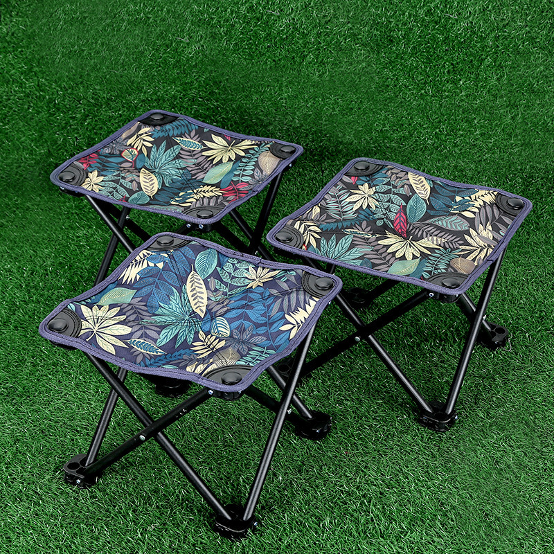 Outdoor folding chairs, camping and picnic ultra-light portable chairs, camping and barbecue, beach stools, self-driving Tours, fishing stools details Picture