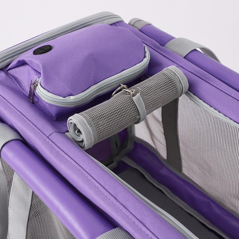 Rongka Pet Cross-border Amazon Pet Bags, Oxford Cloth Pet handbags, Portable pet Breathable cat cages, portable cat bags Application Scenario