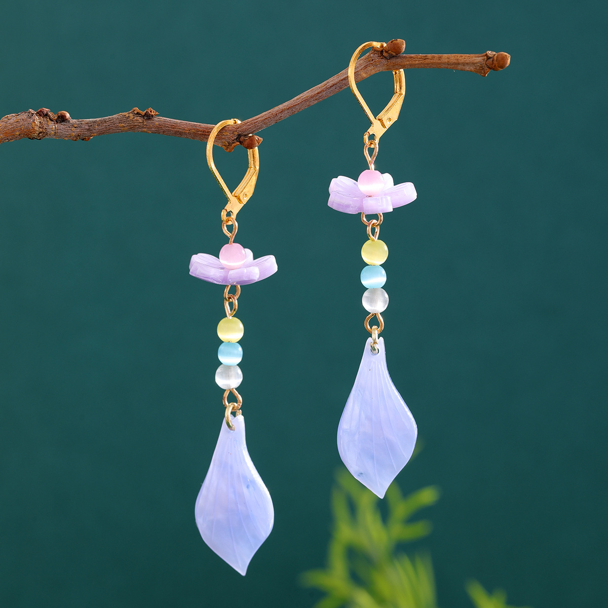 甜美粉色花瓣流苏耳坠女独特气质春夏甜美耳环少女感超仙时尚耳坠