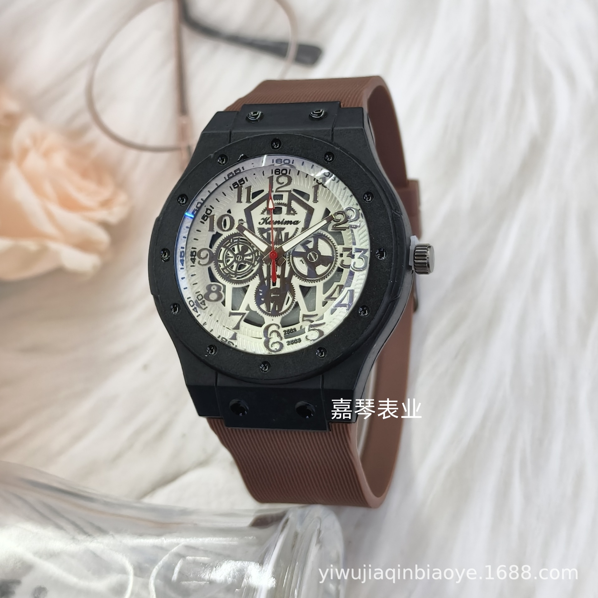 New foreign trade skeletonized Richard fashion wristwatch, cross-border men's watch, gift watch, silicone strap sports watch Application Scenario