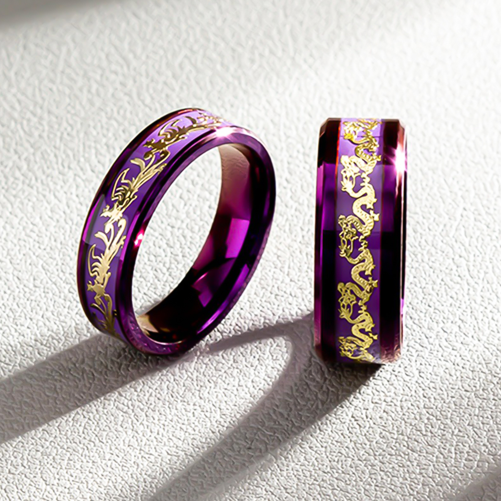 A popular accessory on Douyin, featuring dragon and phoenix patterns, is a purple titanium steel nine purple Fire separation ring for couples