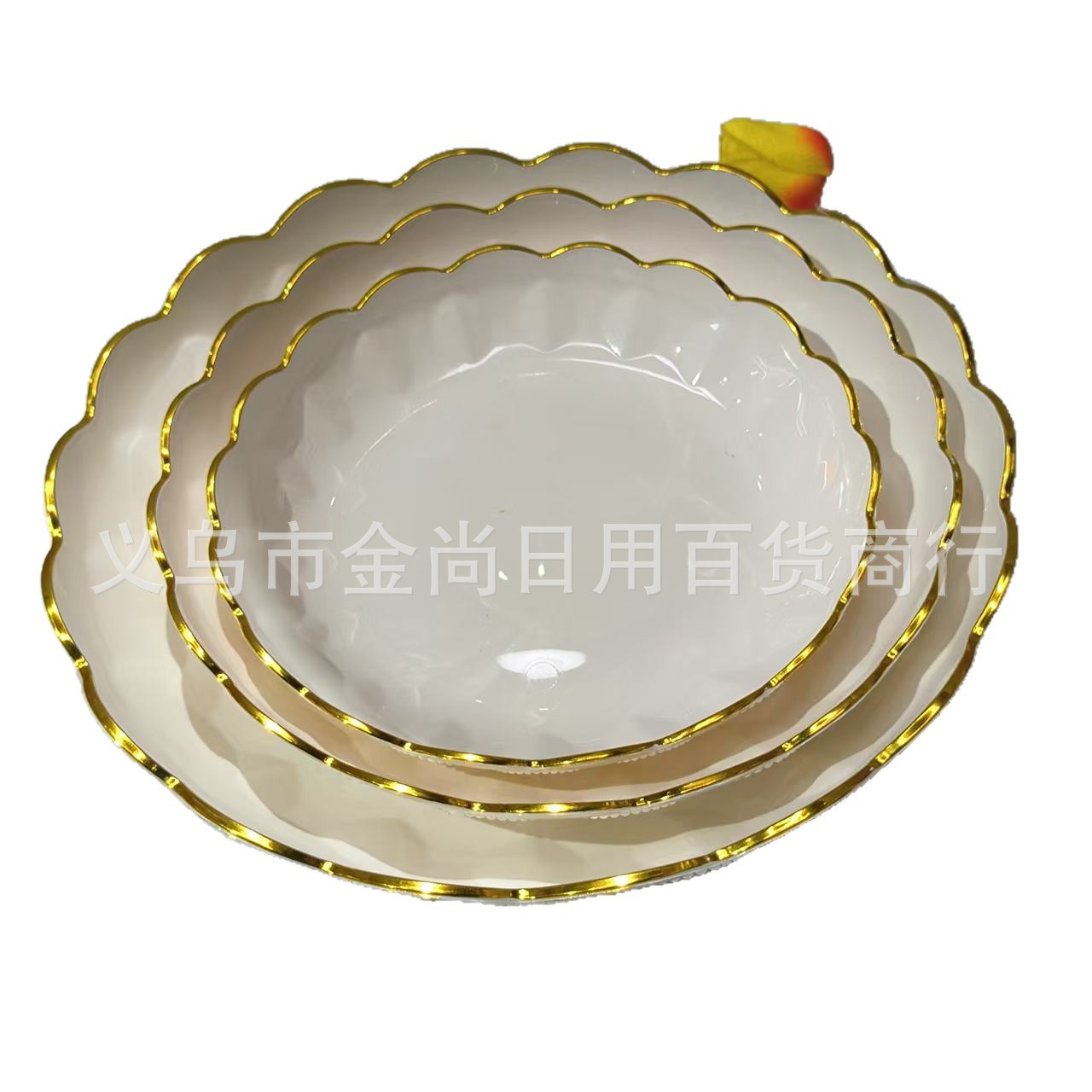 A high-end transparent solid color gold-edge fruit plate for home living room, a high-end plastic coffee table, and a candy plate placed on the front desk Item Picture