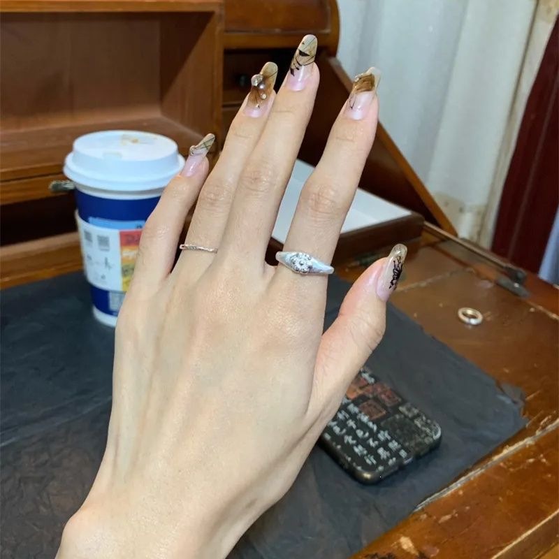 New pure silver 999 retro plum blossom ring with Chinese style, the same brushed index finger ring as the love letter a woman wrote to her grandma Specification image