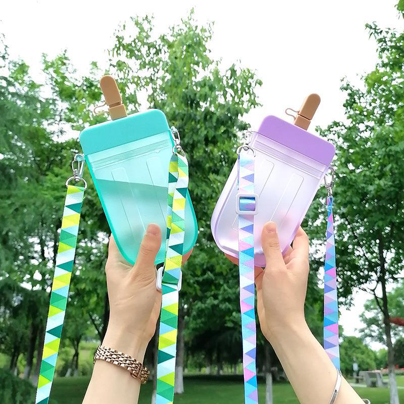 Korean-style creative ice cream Popsicle cups, portable straw plastic cups for women, adults and children, and personalized internet-famous water bottles